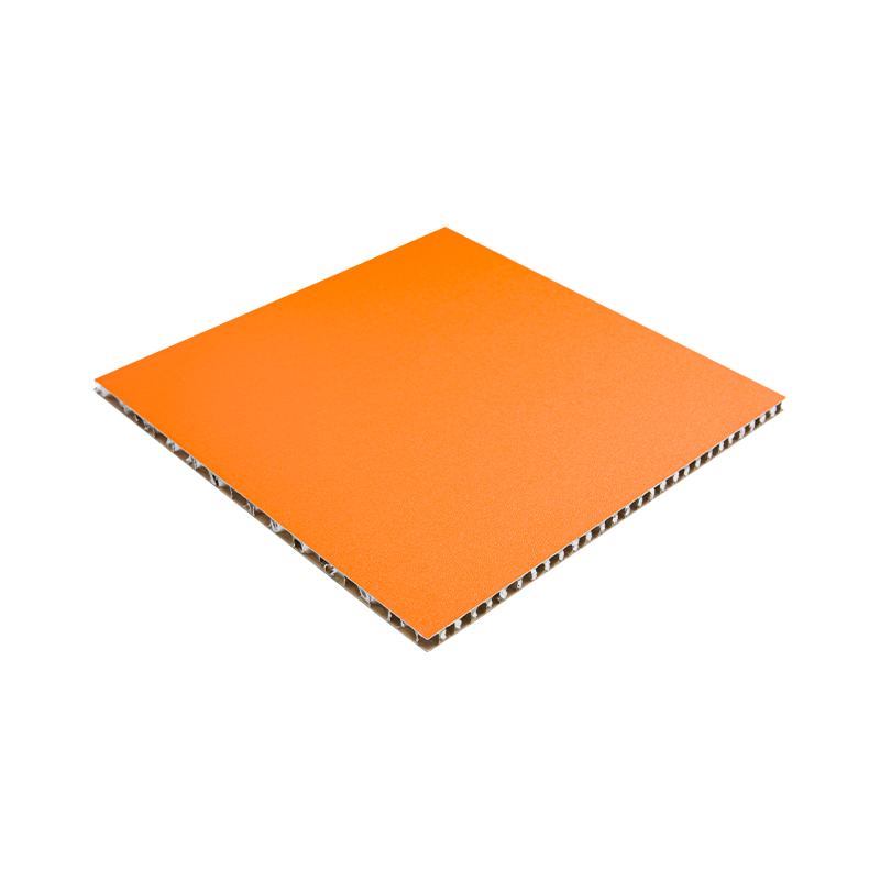 Krátký instalační cyklus Vysoká sytost barev Hliníkový voštinový strop