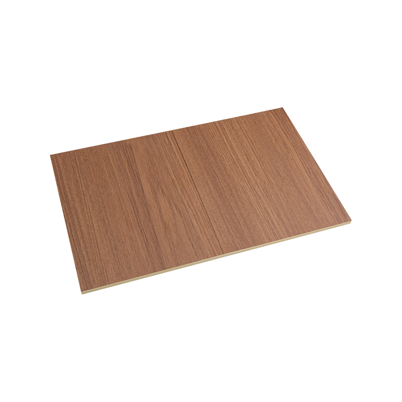 WPC obklady stěn pro tělocvičny